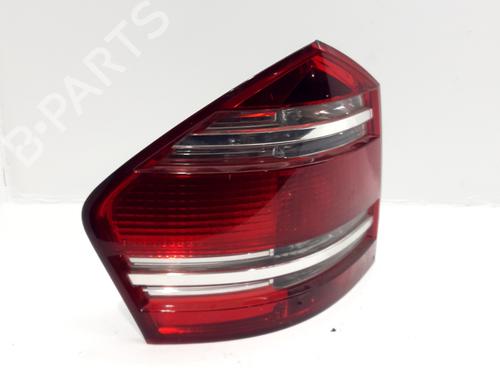 Used Left taillight MERCEDES-BENZ GL-CLASS (X164) GL 320 CDI 4-matic (164.822) (224 hp) 32256977
