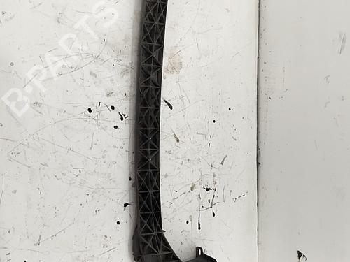 Used Front bumper bracket Front bumper bracket 38616900 38616900