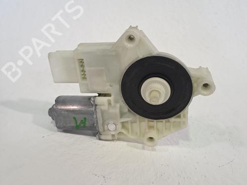 Rudehejsemotor bagstkærm venstre RENAULT CAPTUR II (HF_) TCe 140 (HFN0) (140 hp) 25834361