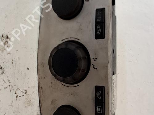 Used Climate control Climate control OPEL CORSA D (S07) 1.2 (L08, L68) (80 hp) 33768759 33768759