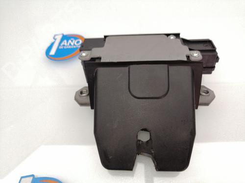 Used Tailgate lock FORD FOCUS II (DA_, HCP, DP) 2.0 TDCi (133 hp) 23386616