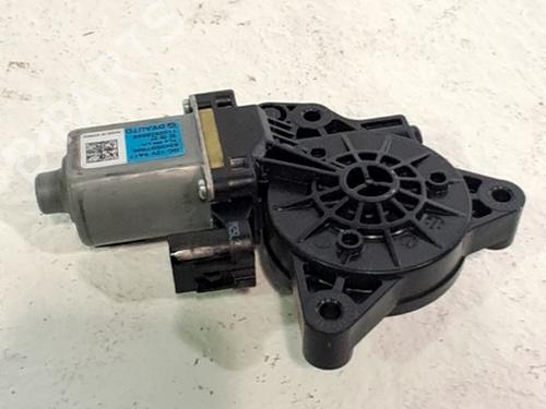 Used Left rear window motor HYUNDAI TUCSON (TL, TLE) 1.6 CRDi hybrid 48V (116 hp) 30623333