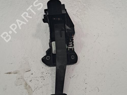 Used Clutch pedal RENAULT EXPRESS Box Body/MPV 1.5 Blue dCi 75 (F6AA) (75 hp) 27464056