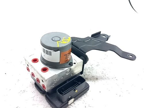 Used ABS pump HYUNDAI i30 (GD) 1.4 CRDi (90 hp) 30120974