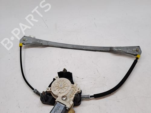 Rudehejsemekanisme Højre foran RENAULT CLIO II (BB_, CB_) 1.2 16V (BB05, BB0W, BB11, BB27, BB2T, BB2U, BB2V, CB05,... (75 hp) 25737274