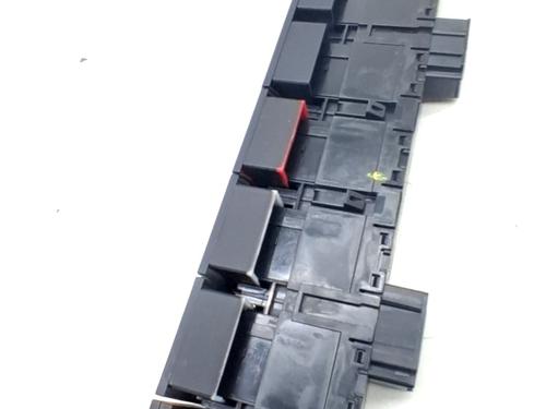 Warning switch SKODA FABIA III (NJ3) 1.0 | BP36015827I22 - Image 2