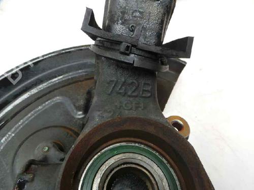 Right front steering knuckle VW PASSAT B5.5 (3B3) 1.9 TDI | BP25255122M26 