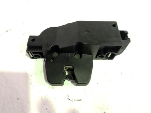 Used Tailgate lock Tailgate lock CITROËN C5 II (RC_) 1.8 16V (RC6FZB) (116 hp) 33768123 33768123
