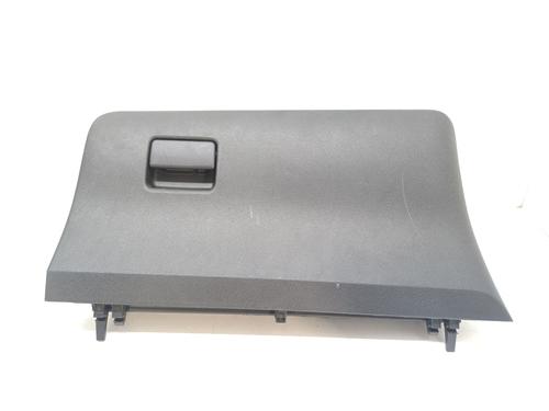 Used Glove box TOYOTA YARIS (_P13_) 1.5 Hybrid (NHP130_, NHP130) (101 hp) 28956839