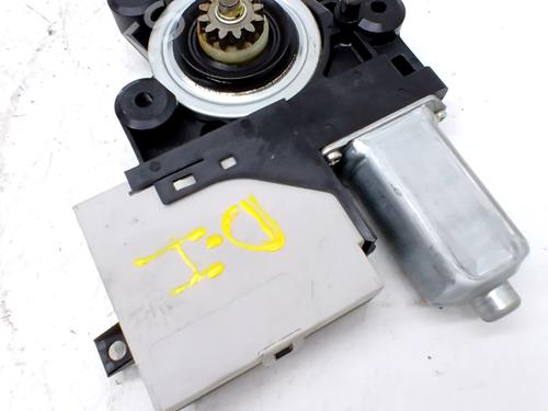 Left front window motor FORD KUGA I 2.0 TDCi 4x4 | BP36767649E21 - Image 4