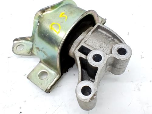 Used Engine mount FIAT 500 (312_) 1.2 (312AXA1A) (69 hp) 32106822