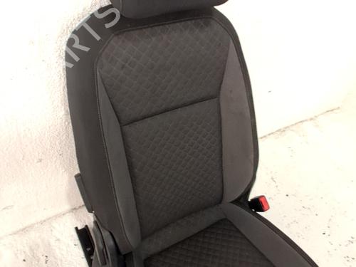 Right front seat VW TIGUAN (5N_) 2.0 TDI 4motion | BP31874764C16 - Image 3