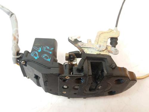 Used Front right lock KIA CARNIVAL I (UP) 2.9 TDi (126 hp) 23404387