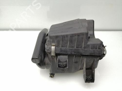 Used Air filter box SUZUKI GRAND VITARA I (FT, HT) 2.0 HDI 110 16V 4x4 (SQ420D, TD83V) (109 hp) 23936180