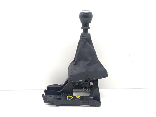 Used Gear lever TOYOTA AURIS (_E18_) 1.6 (ZRE181_, ZRE185_, ZRE185R, ZRE181R) (132 hp) 27252710