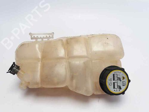 Used Expansion tank VOLVO V40 Hatchback (525) D3 (150 hp) 23650078