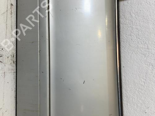 Used Left front door Left front door 38557582 38557582