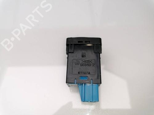 Used Switch NISSAN QASHQAI II (J11, J11_) 1.6 dCi ALL MODE 4x4-i (130 hp) 23937011
