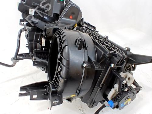 Used Heater matrix box Heater matrix box 29991570 29991570