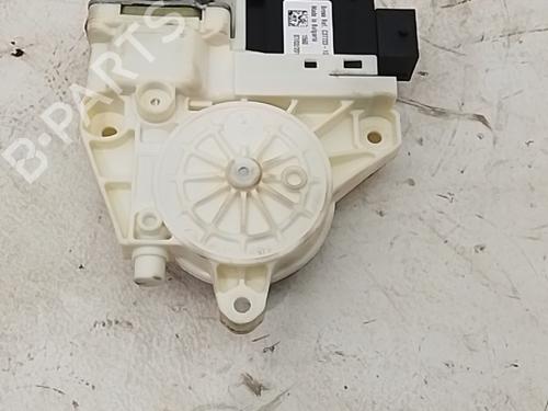 Used Right front window motor Right front window motor 38418998 38418998
