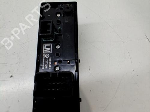 Used Left front window switch MITSUBISHI MIRAGE / SPACE STAR VI Hatchback (A0_A) 1.2 (A03A) (80 hp) 29556228