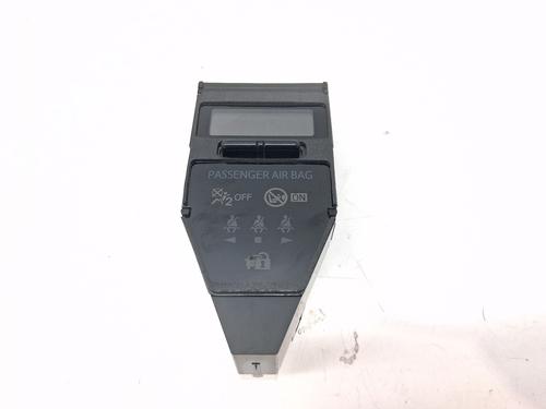 Used Electronic module TOYOTA AURIS Estate (_E18_) 1.8 Hybrid (ZWE186_, ZWE186R, ZWE186H) (136 hp) 28975837