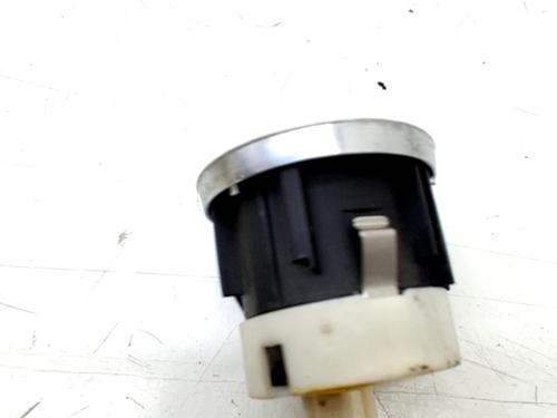 Switch LAND ROVER DISCOVERY SPORT (L550) 2.0 D 4x4 | BP31801960I30