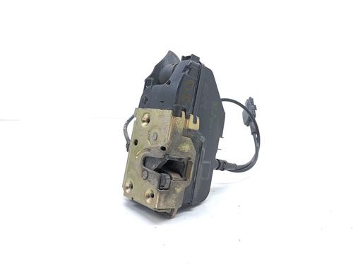 Used Front left lock RENAULT MEGANE II (BM0/1_, CM0/1_) 1.9 dCi (BM0G, CM0G) (120 hp) 25456268