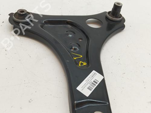 Used Left front suspension arm SMART FORTWO Coupe (453) electric drive / EQ (453.391) (56 hp) 26929211