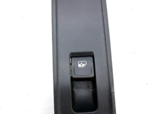 Used Right front window switch Right front window switch SKODA FABIA III Estate (NJ5) 1.2 TSI (110 hp) 33771964 33771964