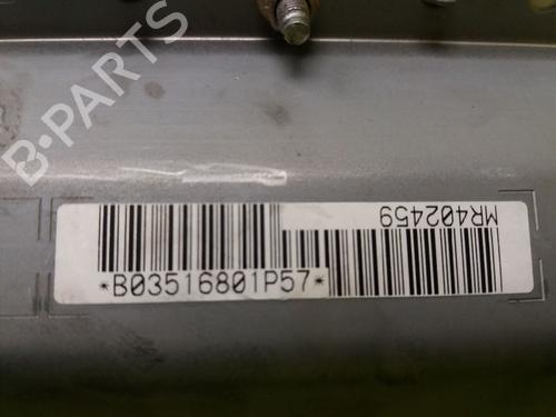 Used Passenger airbag MITSUBISHI PAJERO III (V7_W, V6_W) 3.2 Di-D (V68W) (160 hp) 23874027