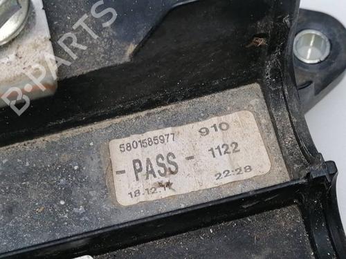 Used Fuse box IVECO DAILY VI Van 33S12, 35S12, 35C12 (116 hp) 23387056