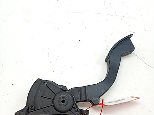 Pedal VOLVO C30 (533) 1.6 D (109 hp) 31124956