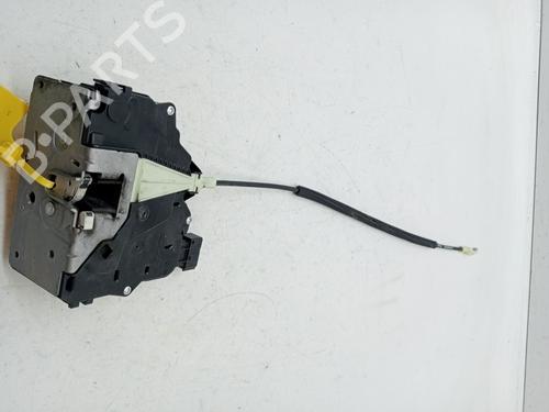 Used Front right lock OPEL CORSA E (X15) 1.3 CDTI (08, 68) (75 hp) 23355065
