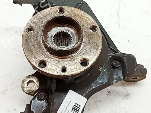 Fusee links voor Fusee links voor FIAT 500L (351_, 352_) 1.3 D Multijet (199LXY1A, 199LXY11) (84 hp) 36036513 36036513