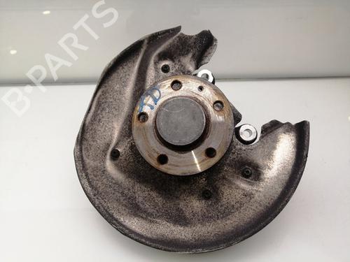 Højre hjullejehus spindel AUDI A4 B8 Avant (8K5) 2.0 TDI quattro (150 hp) 23939774