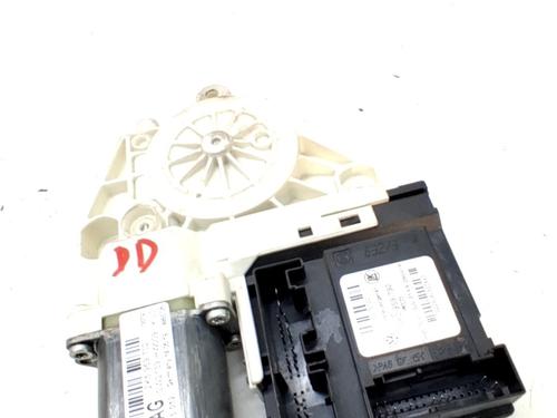 Used Right front window motor Right front window motor VW CADDY IV Box Body/MPV (SAA, SAH) 2.0 TDI (75 hp) 33772157 33772157