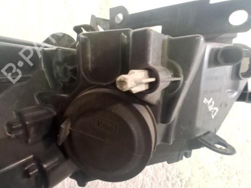 Right headlight CITROËN C4 I (LC_) 1.6 16V | BP30925802C29