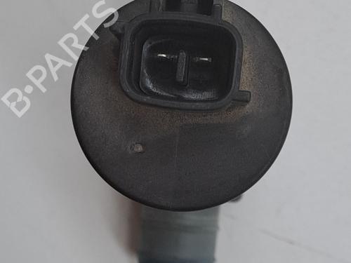 Washer pump TOYOTA YARIS (_P13_) 1.0 (KSP130_, KSP130) | BP23375595E24 