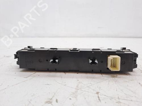 Warning switch TOYOTA URBAN CRUISER (_P1_) 1.4 D-4D (NLP110_, NLP110R) | BP23974186I22 