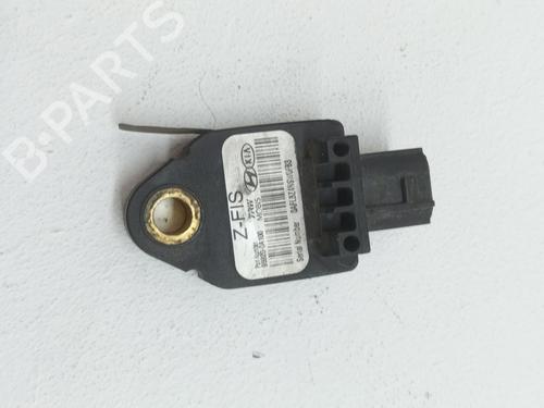 Used Electronic sensor KIA CEE'D SW (ED) 1.4 (105 hp) 24189343