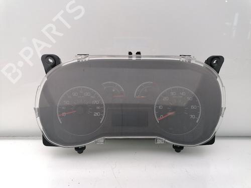 Used Instrument cluster FIAT QUBO (225_) 1.3 D Multijet (225CXB1A, 225AXB1A, 225CXB11, 225AXB11,... (75 hp) 25783657