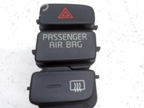 Used Warning switch Warning switch 39400970 39400970