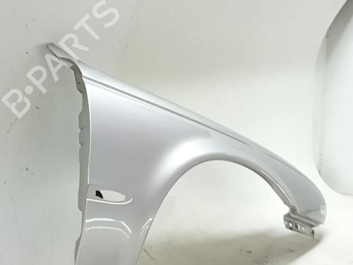 Używane Błotnik przedni prawy JAGUAR X-TYPE I Estate (X400) 3.0 (230 hp) 32336362