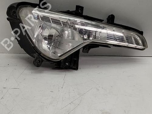 Used Right front fog light Right front fog light 39555332 39555332
