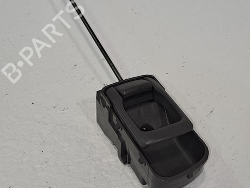 Used Front left interior door handle NISSAN PICK UP (D22) 2.5 TD 4WD (103 hp) 23978343