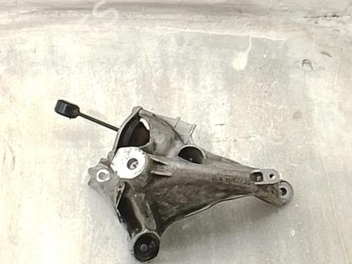 Support de moteur Support de moteur AUDI A4 B9 Avant (8W5, 8WD) 2.0 TDI (150 hp) 36666882 36666882