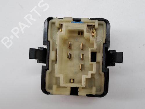 Right front window switch VW GOLF III (1H1) 1.6 | BP26654441I26 