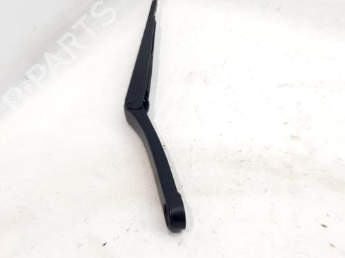 front-windshield-wiper-arm-seat-ateca-kh7-khp-2016-33761807 main image