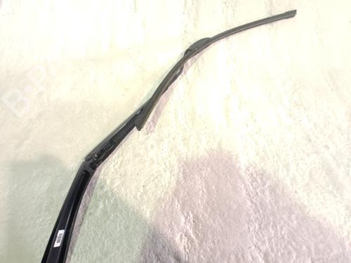 Used Front windshield wiper arm HYUNDAI TUCSON (TL, TLE) 1.6 CRDi hybrid 48V (116 hp) 30960618